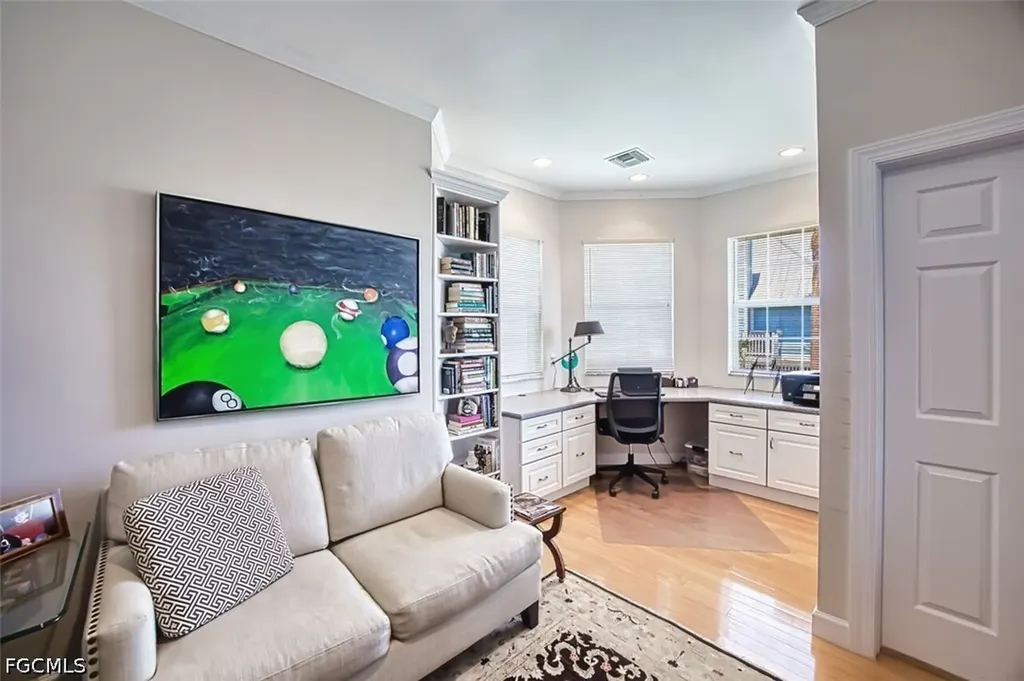 246 Christofer Court Sanibel FL 33957