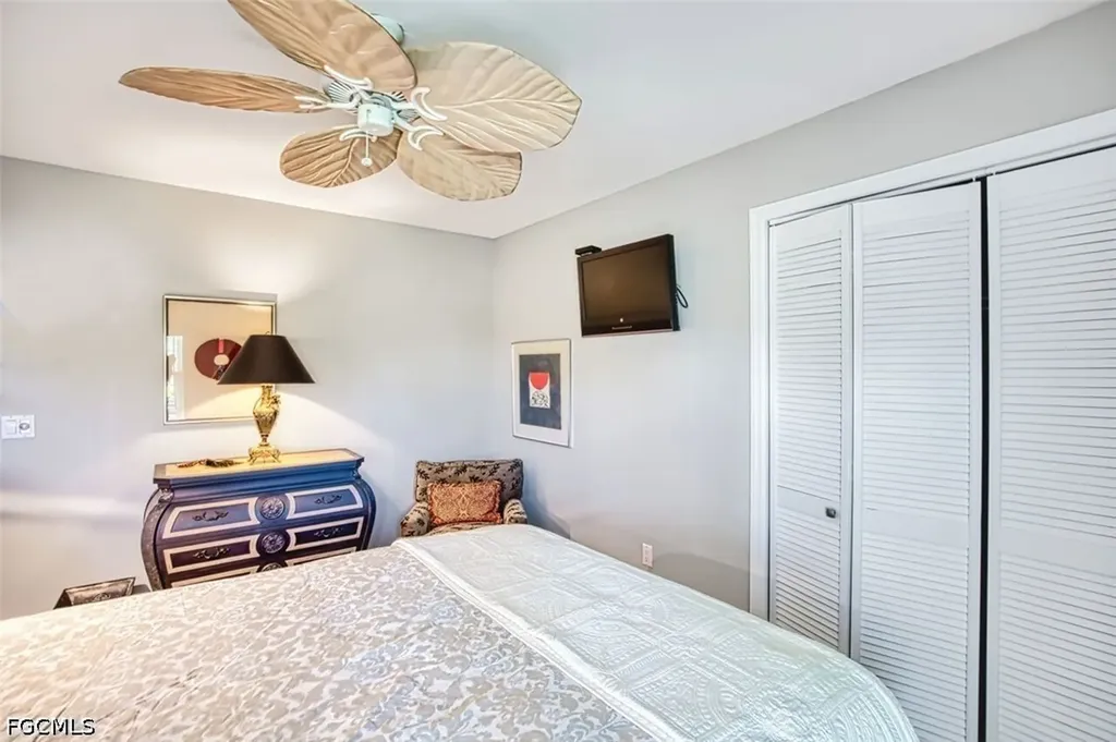 246 Christofer Court Sanibel FL 33957