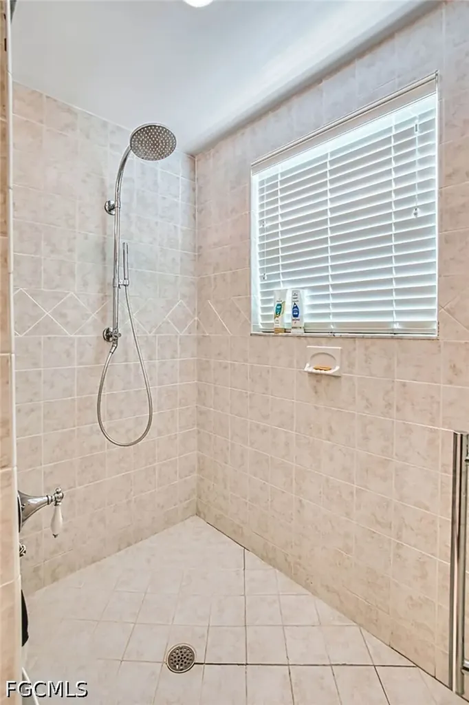 246 Christofer Court Sanibel FL 33957