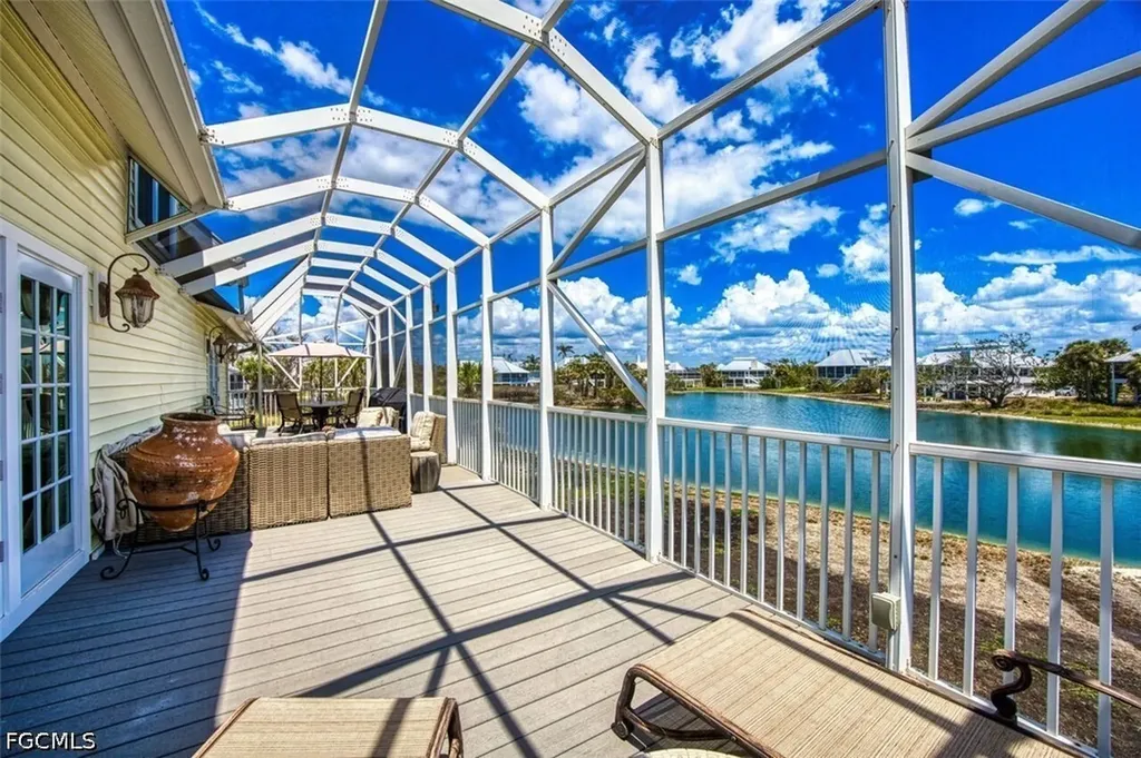 246 Christofer Court Sanibel FL 33957