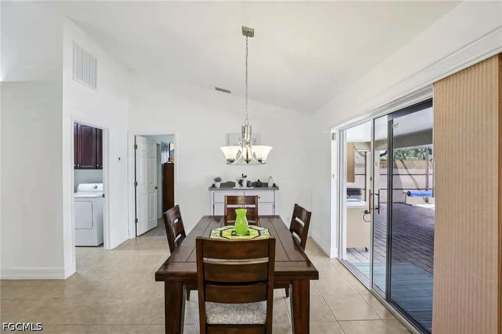 1603 NE 33rd Lane Cape Coral FL 33909