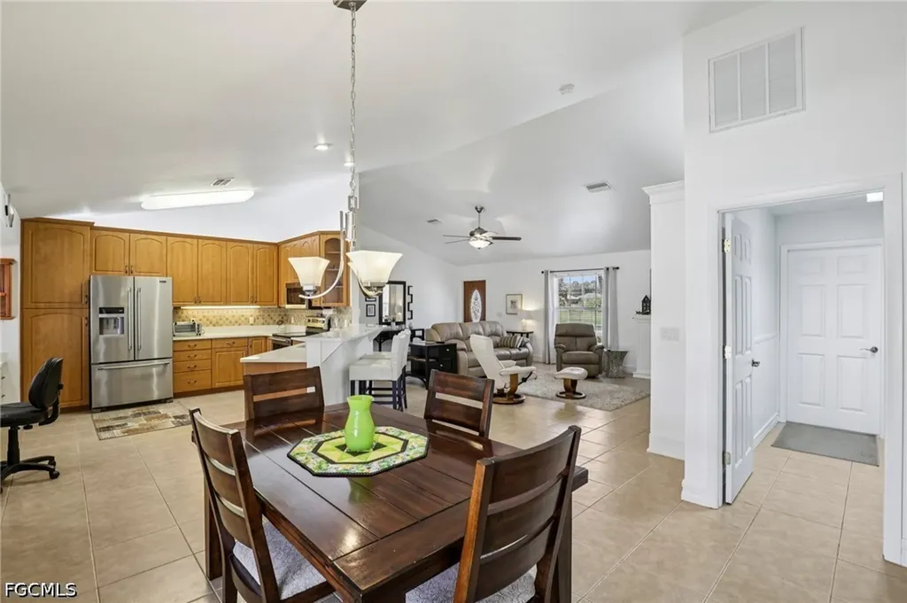1603 NE 33rd Lane Cape Coral FL 33909