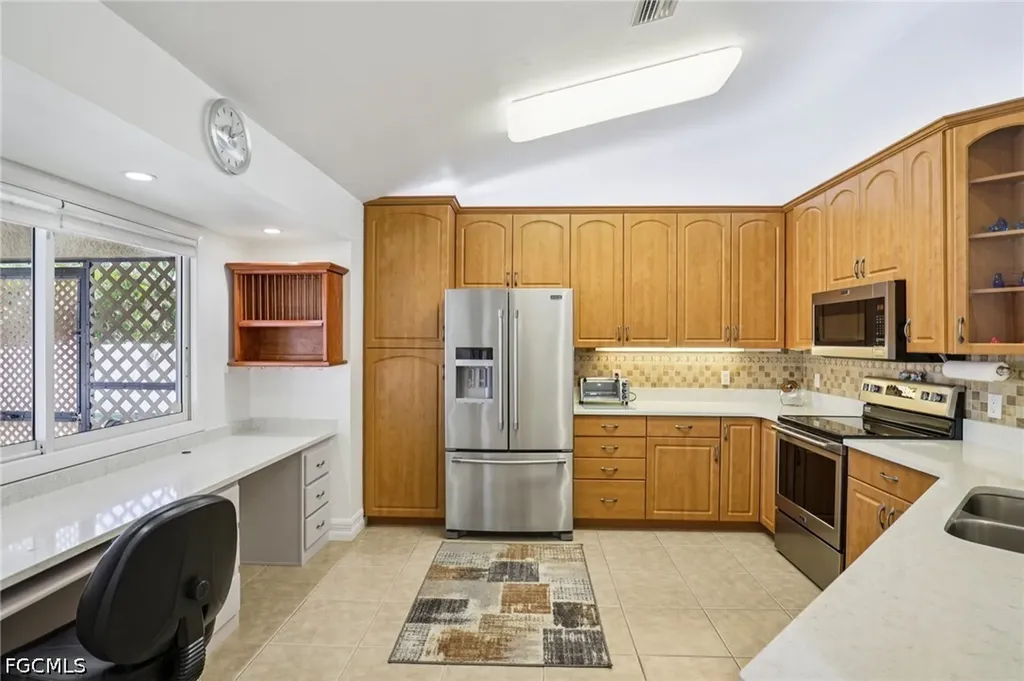 1603 NE 33rd Lane Cape Coral FL 33909