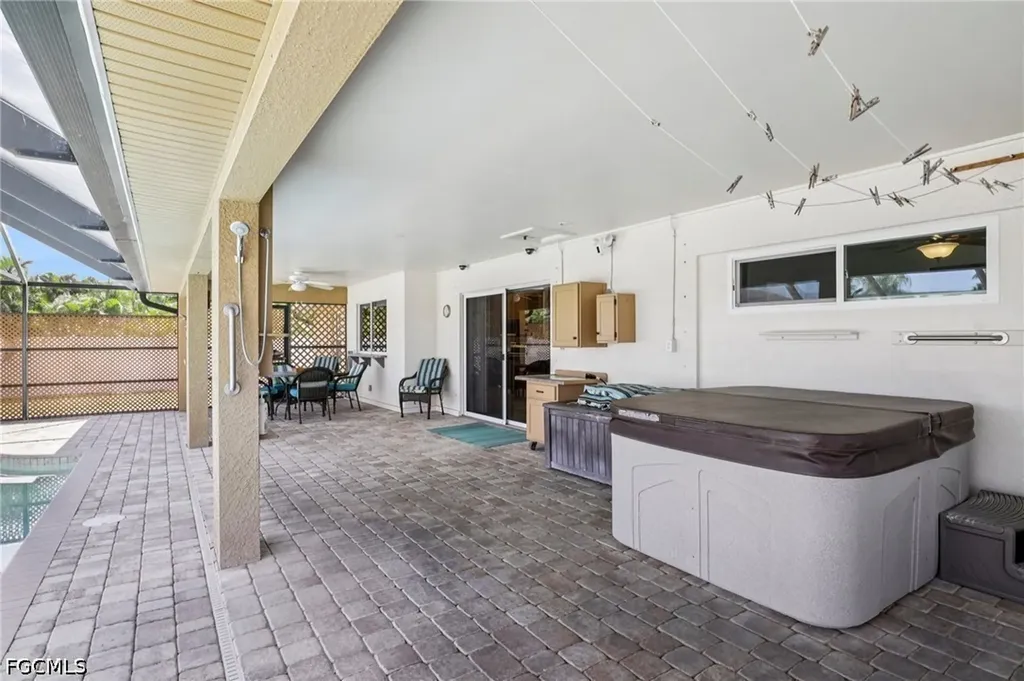 1603 NE 33rd Lane Cape Coral FL 33909