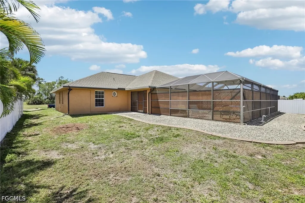 1603 NE 33rd Lane Cape Coral FL 33909