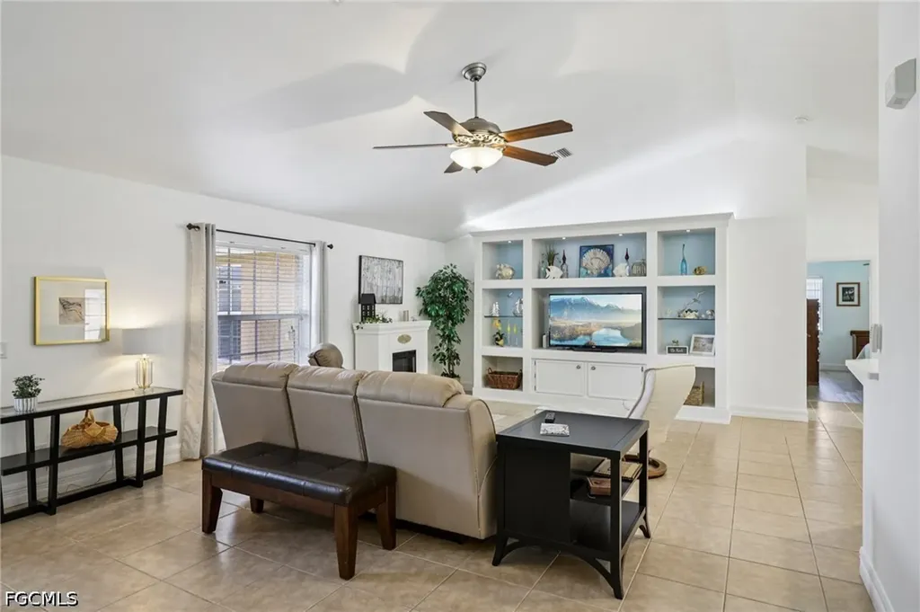 1603 NE 33rd Lane Cape Coral FL 33909