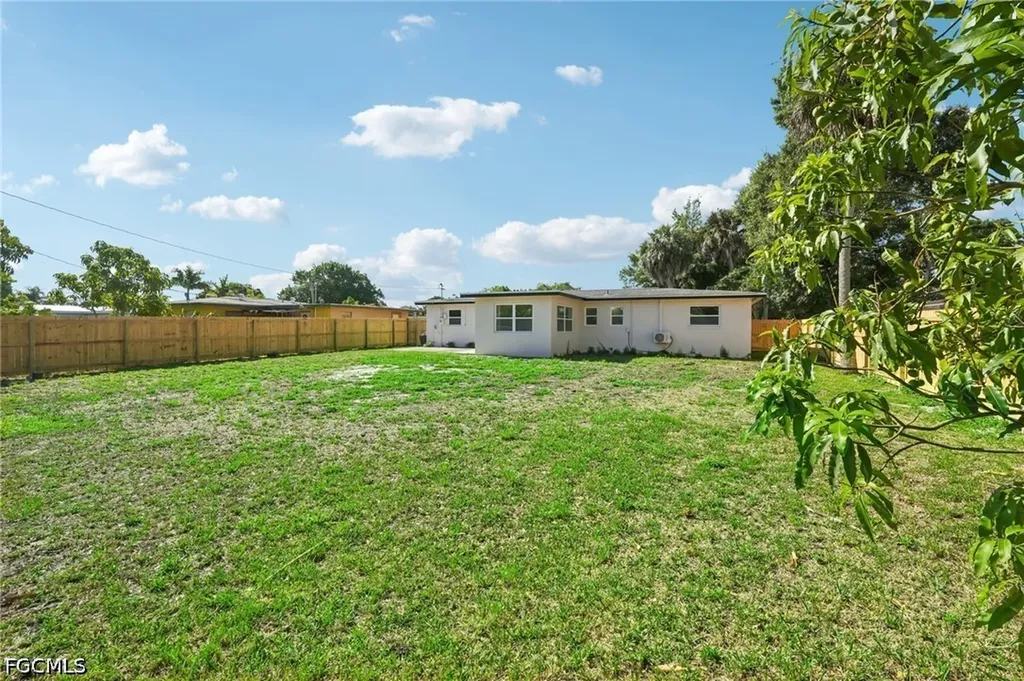 4927 Billys Creek Drive Fort Myers FL 33905