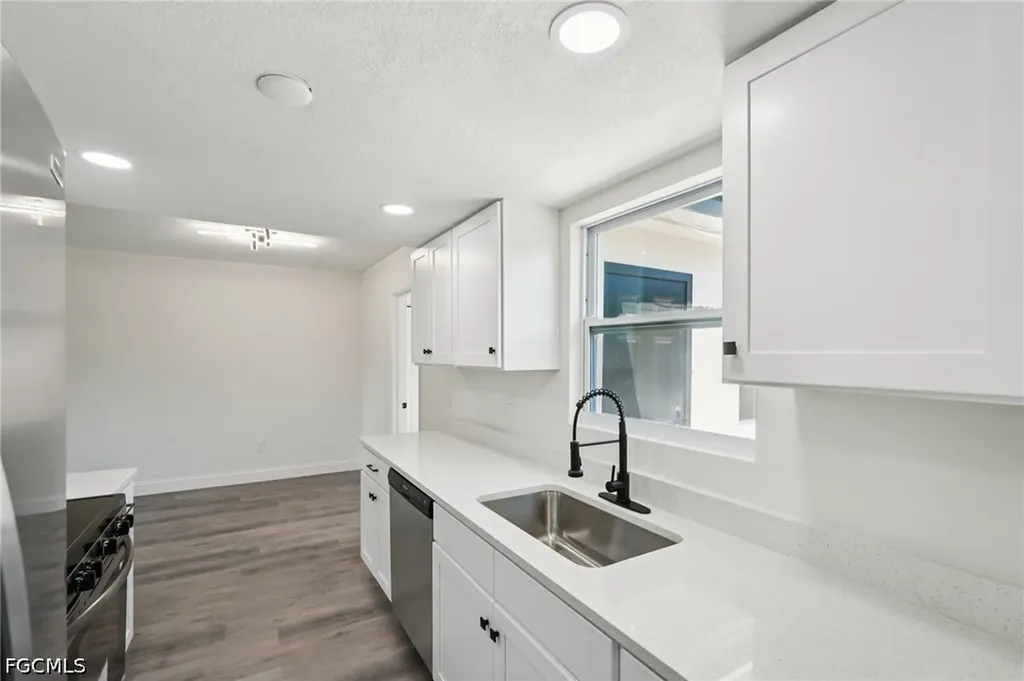 4927 Billys Creek Drive Fort Myers FL 33905