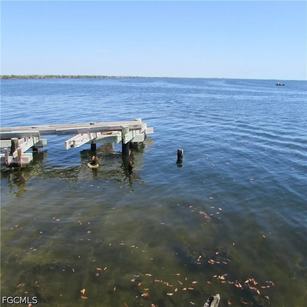4331 Pine Island Road NW Matlacha FL 33993