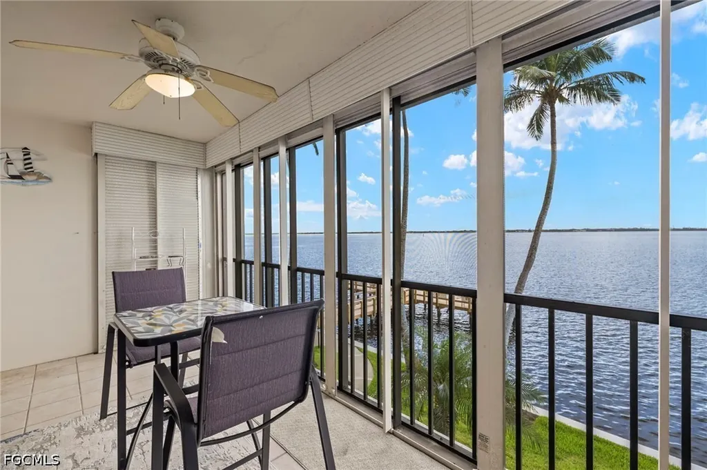 1901 Clifford Street Fort Myers FL 33901