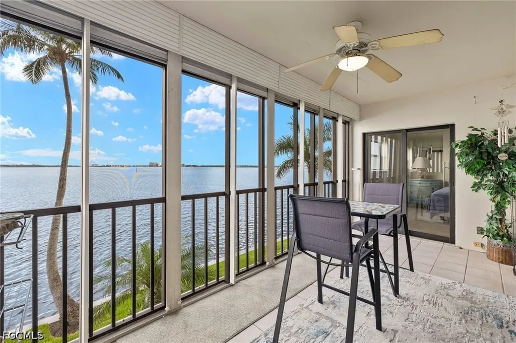 1901 Clifford Street Fort Myers FL 33901