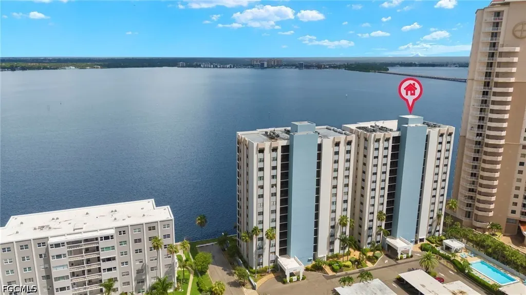1901 Clifford Street Fort Myers FL 33901