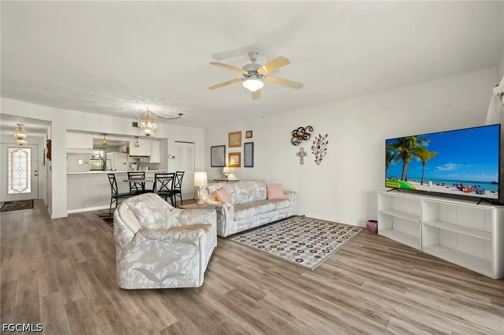 1901 Clifford Street Fort Myers FL 33901