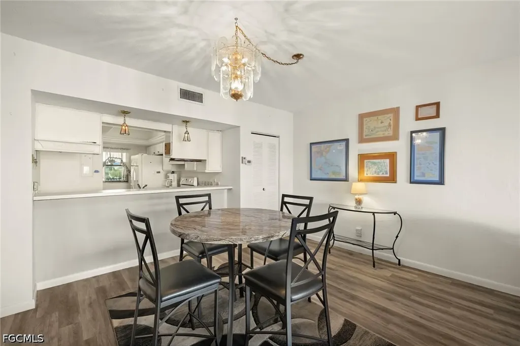 1901 Clifford Street Fort Myers FL 33901