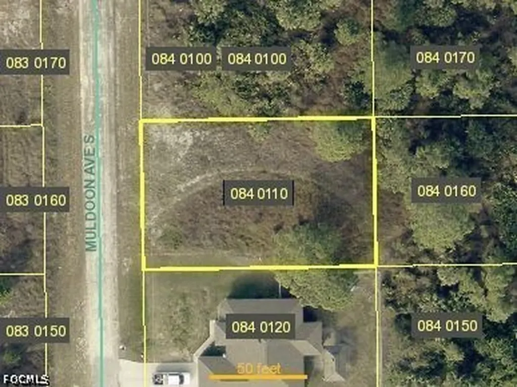 653 Muldoon Avenue S Lehigh Acres FL 33974