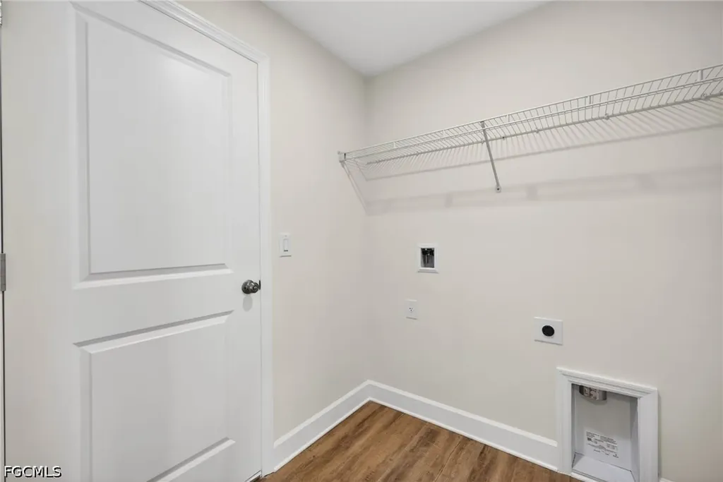 1801 NW 17th Terrace Cape Coral FL 33993