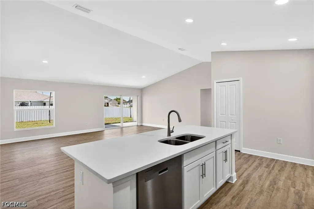 1801 NW 17th Terrace Cape Coral FL 33993