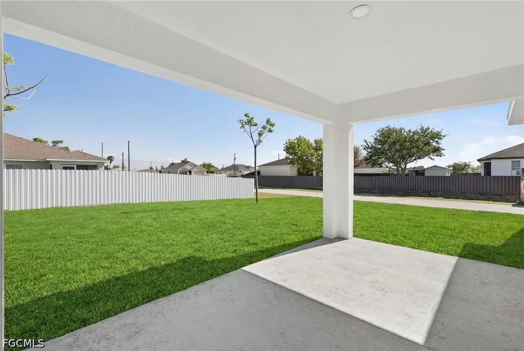 1801 NW 17th Terrace Cape Coral FL 33993