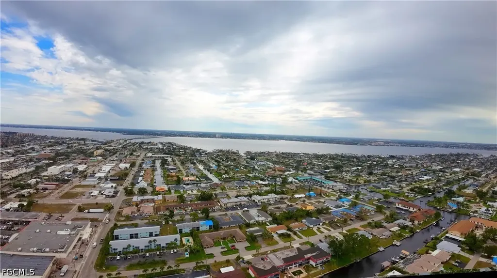 4903 Vincennes Street Cape Coral FL 33904