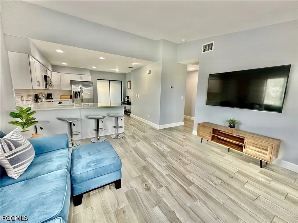 4903 Vincennes Street Cape Coral FL 33904