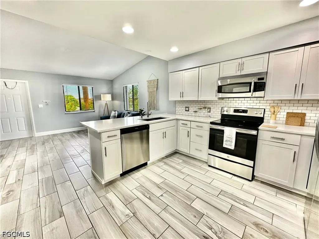 4903 Vincennes Street Cape Coral FL 33904