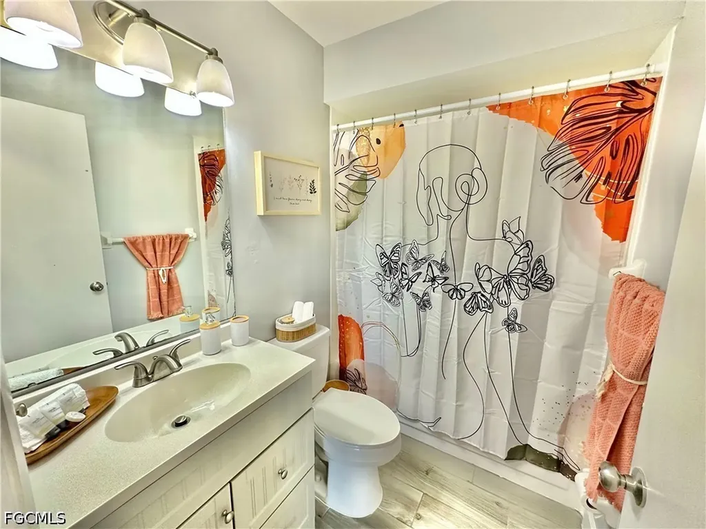 4903 Vincennes Street Cape Coral FL 33904