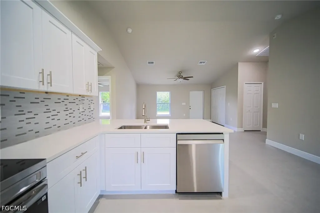 524 Empire Avenue S Lehigh Acres FL 33974