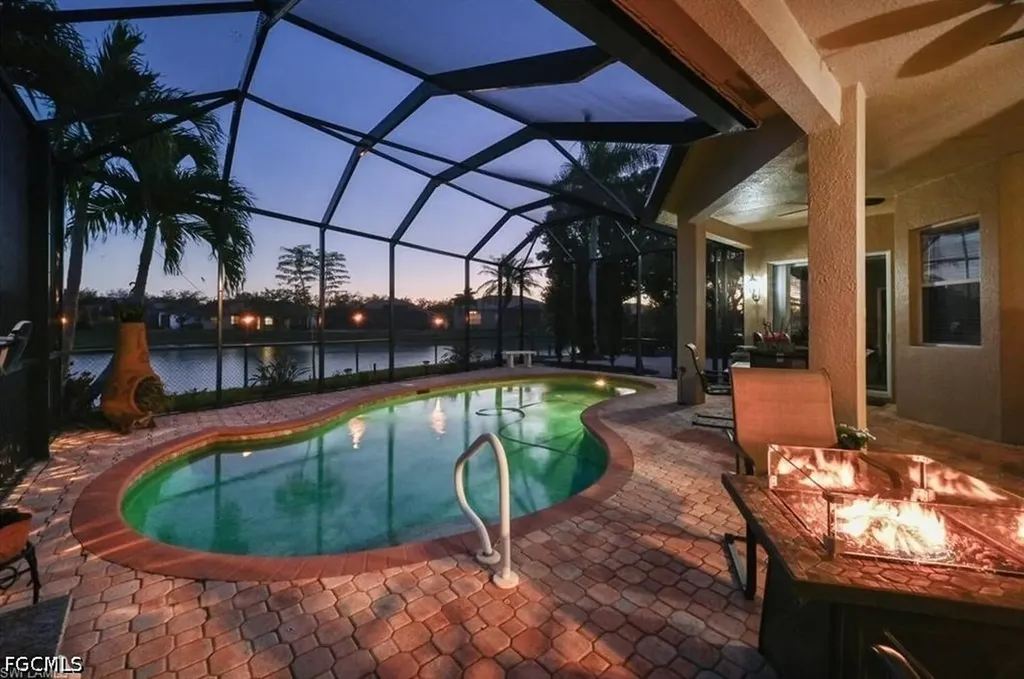 1028 Port Orange Court Naples FL 34120