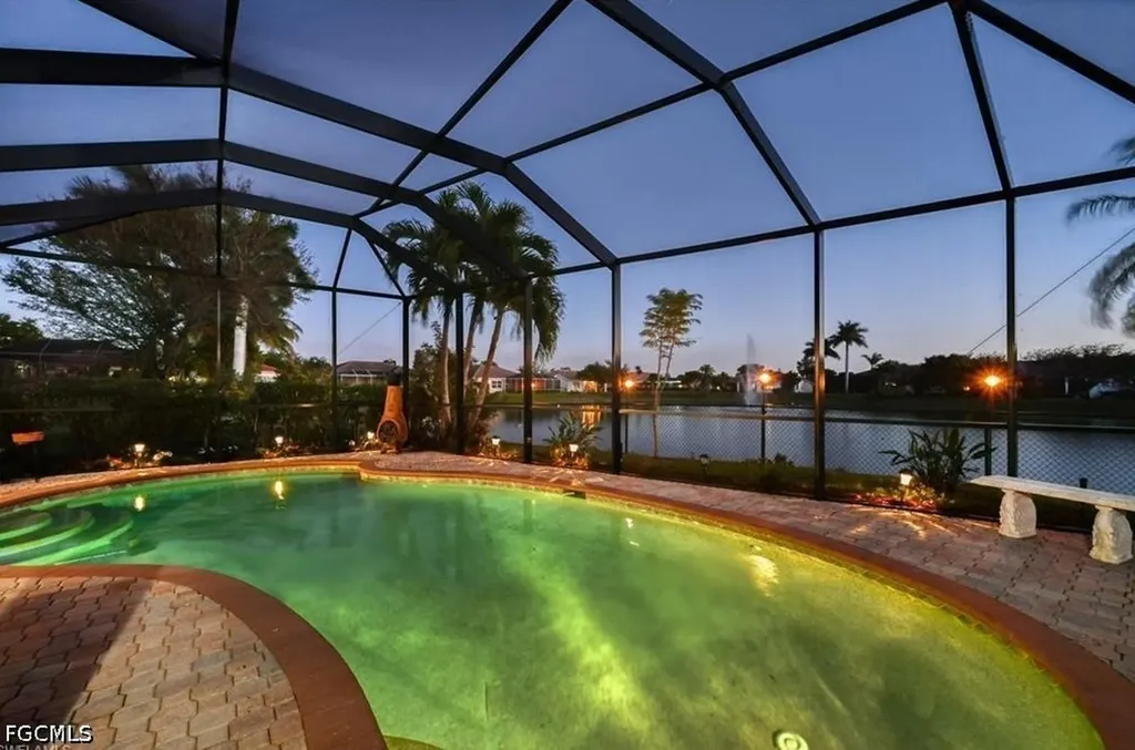 1028 Port Orange Court Naples FL 34120