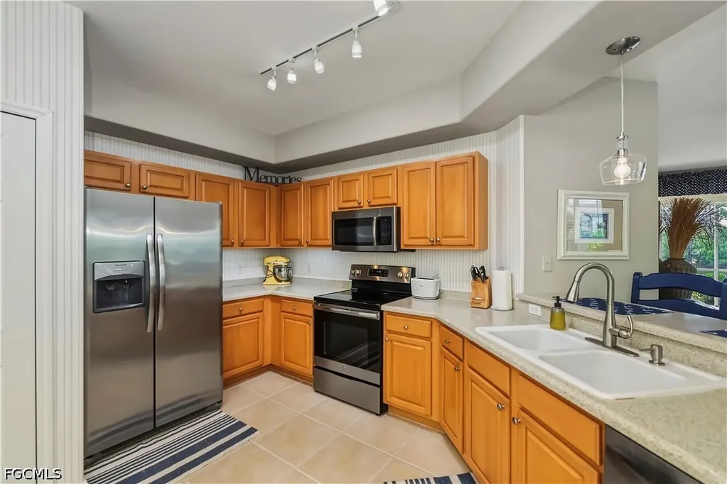 10109 Colonial Country Club Boulevard Fort Myers FL 33913