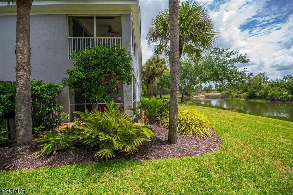 10109 Colonial Country Club Boulevard Fort Myers FL 33913