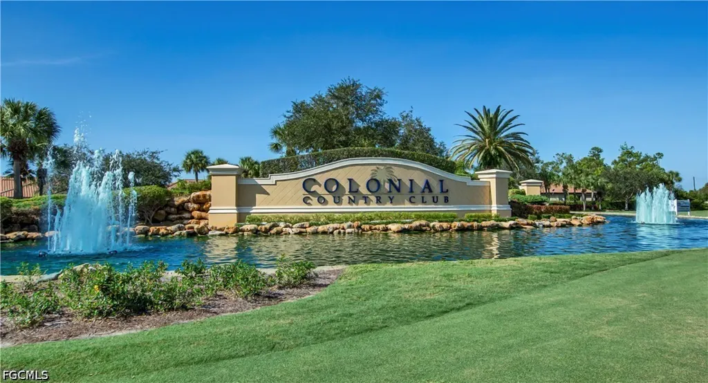 10109 Colonial Country Club Boulevard Fort Myers FL 33913