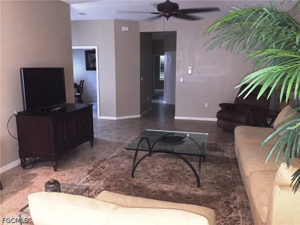 16550 Goldenrod Lane Alva FL 33920