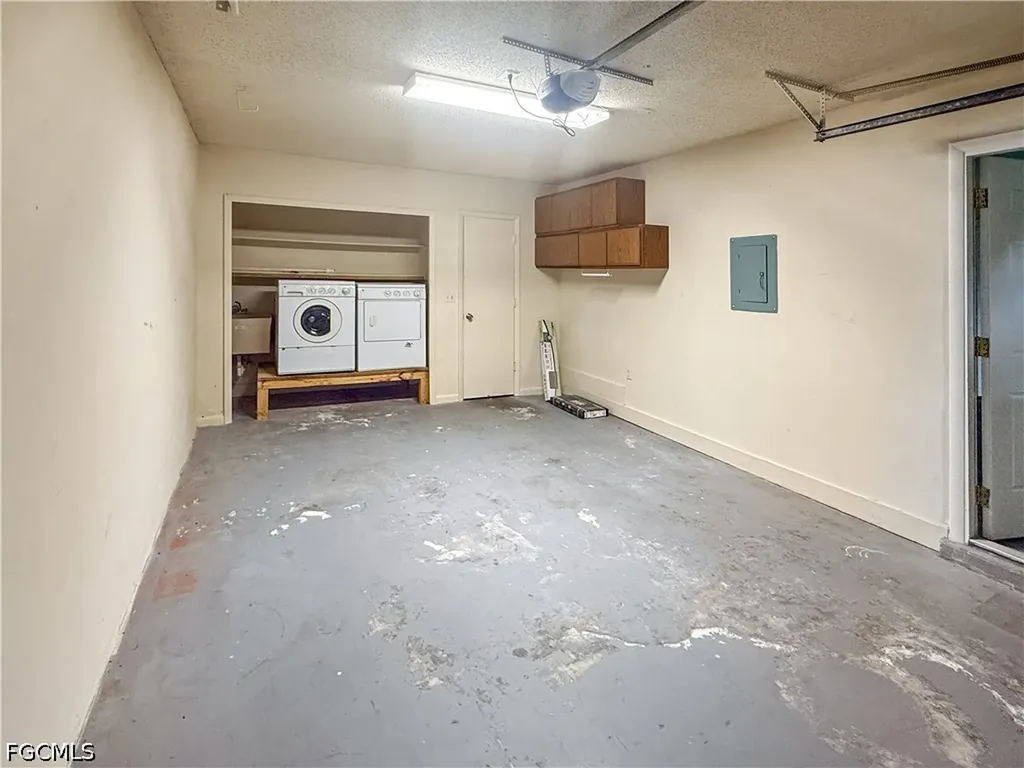 1398 Myerlee Country Club Boulevard Fort Myers FL 33919