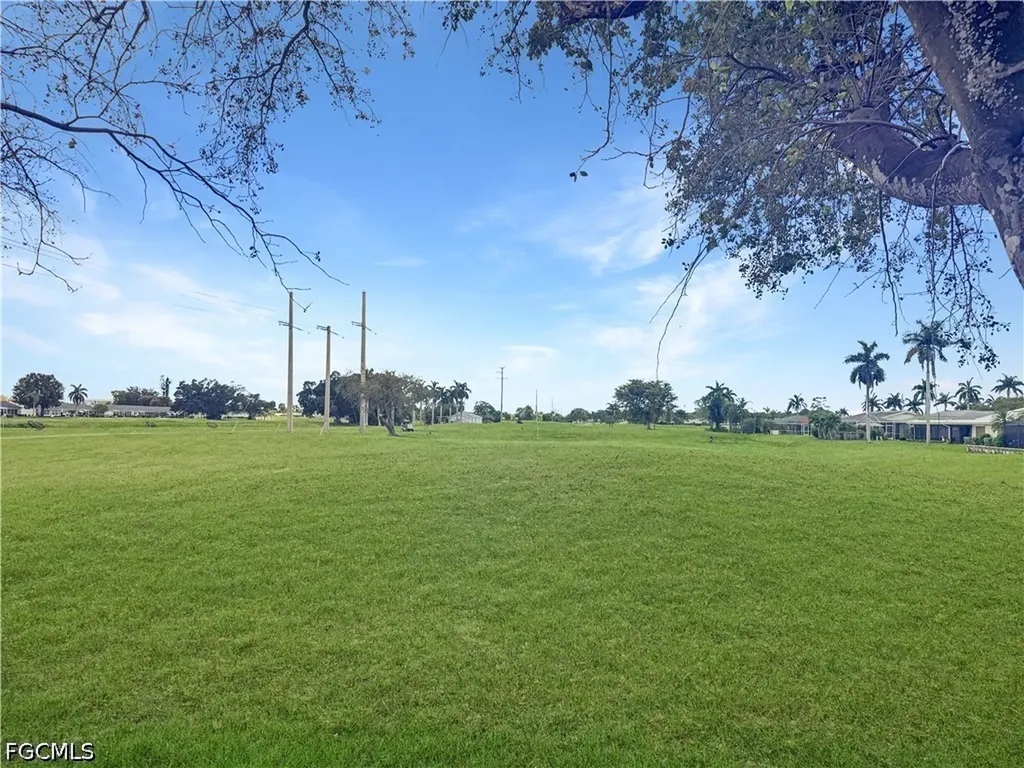 1398 Myerlee Country Club Boulevard Fort Myers FL 33919