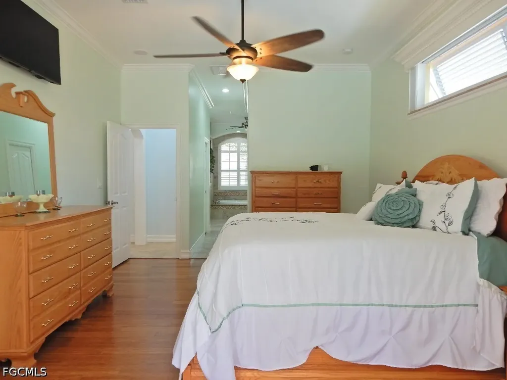 5302 SW 27th Place Cape Coral FL 33914