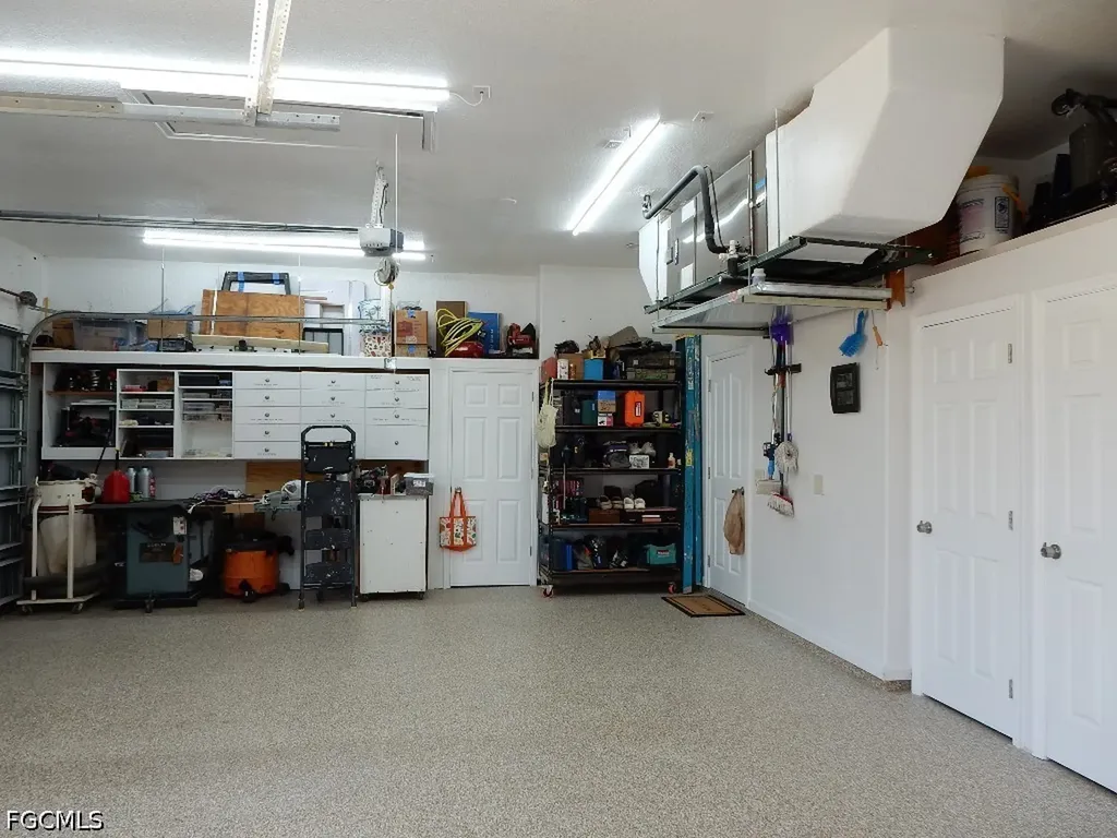 5302 SW 27th Place Cape Coral FL 33914