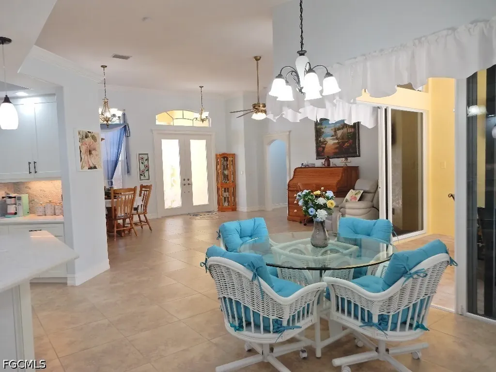 5302 SW 27th Place Cape Coral FL 33914