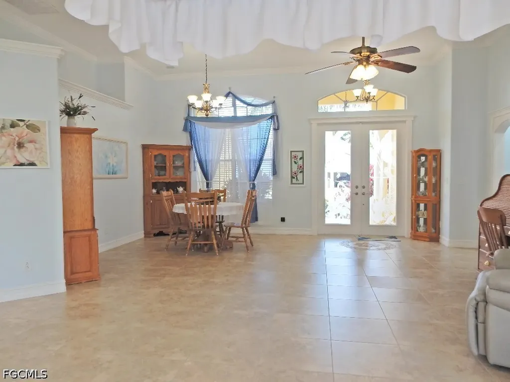 5302 SW 27th Place Cape Coral FL 33914
