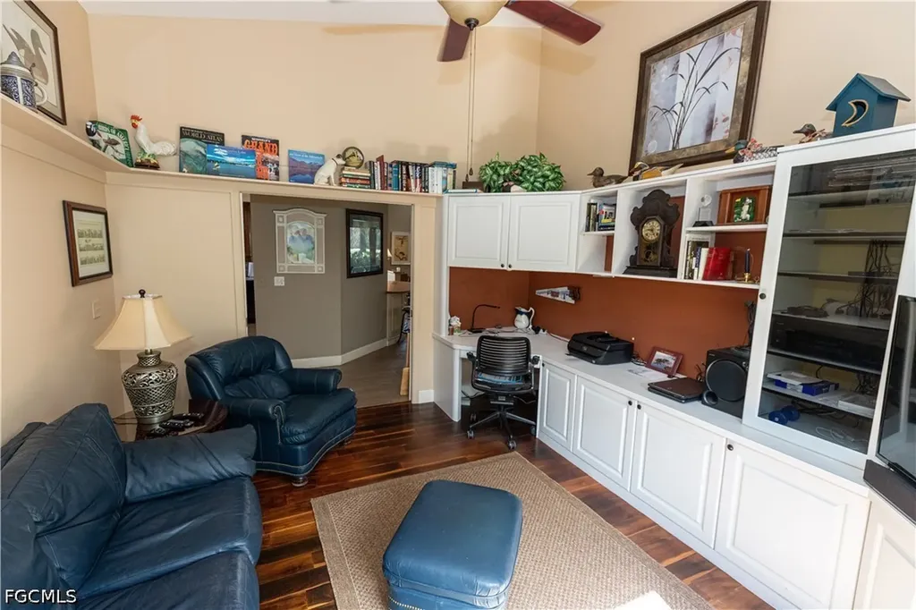 9411 Old Hickory Circle Fort Myers FL 33912