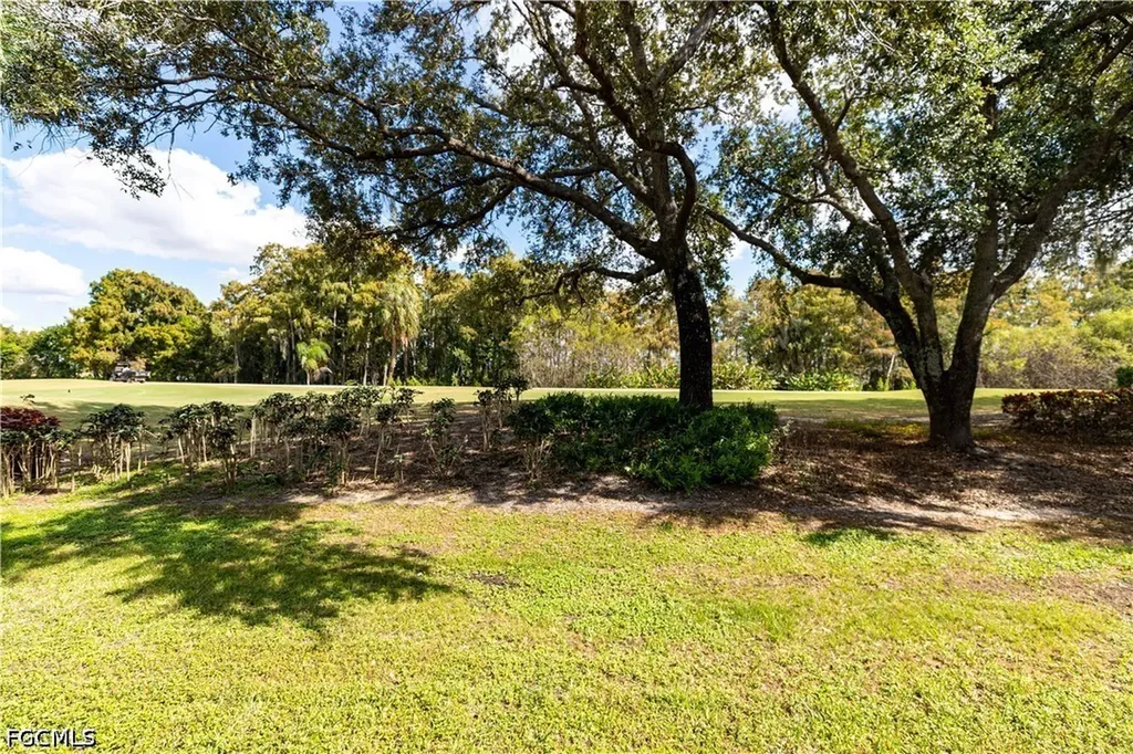 9411 Old Hickory Circle Fort Myers FL 33912