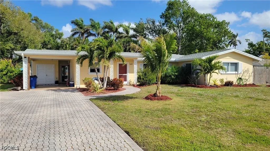 1403 Davis Drive Fort Myers FL 33919