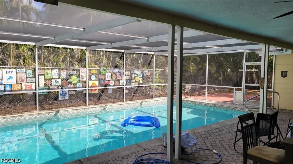 1403 Davis Drive Fort Myers FL 33919