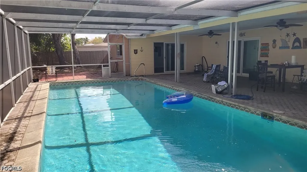 1403 Davis Drive Fort Myers FL 33919