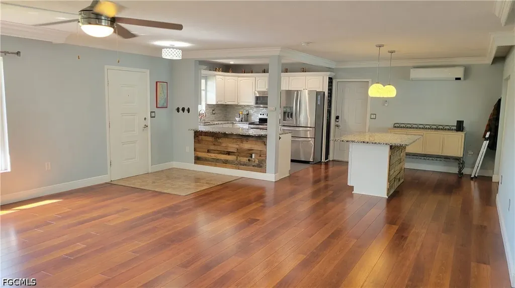 1403 Davis Drive Fort Myers FL 33919