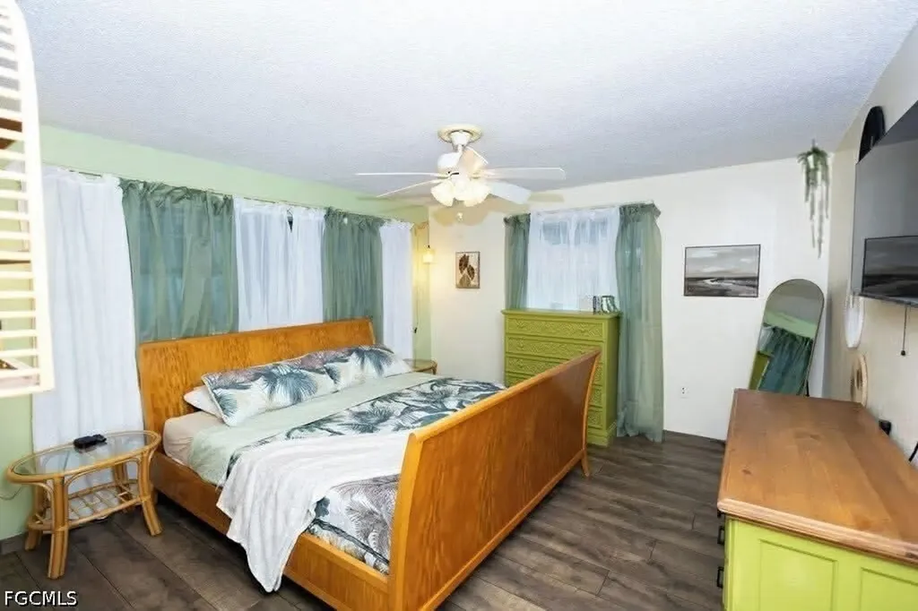 1641 Mansville Terrace North Fort Myers FL 33903