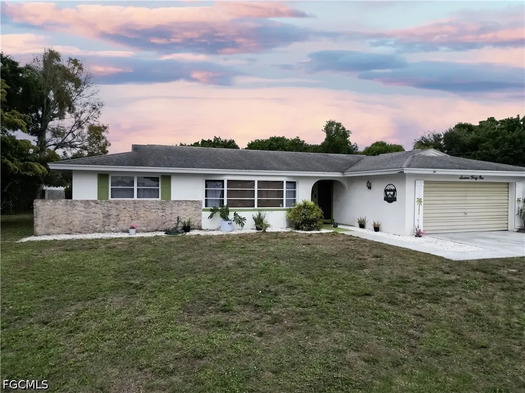 1641 Mansville Terrace North Fort Myers FL 33903