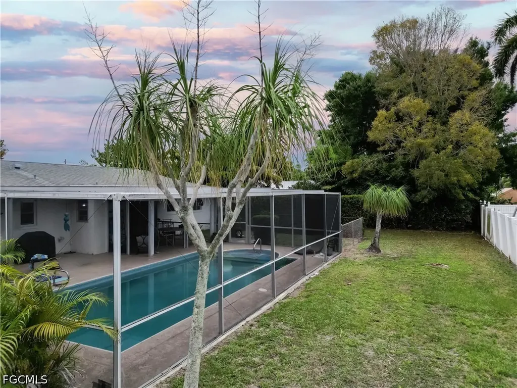 1641 Mansville Terrace North Fort Myers FL 33903