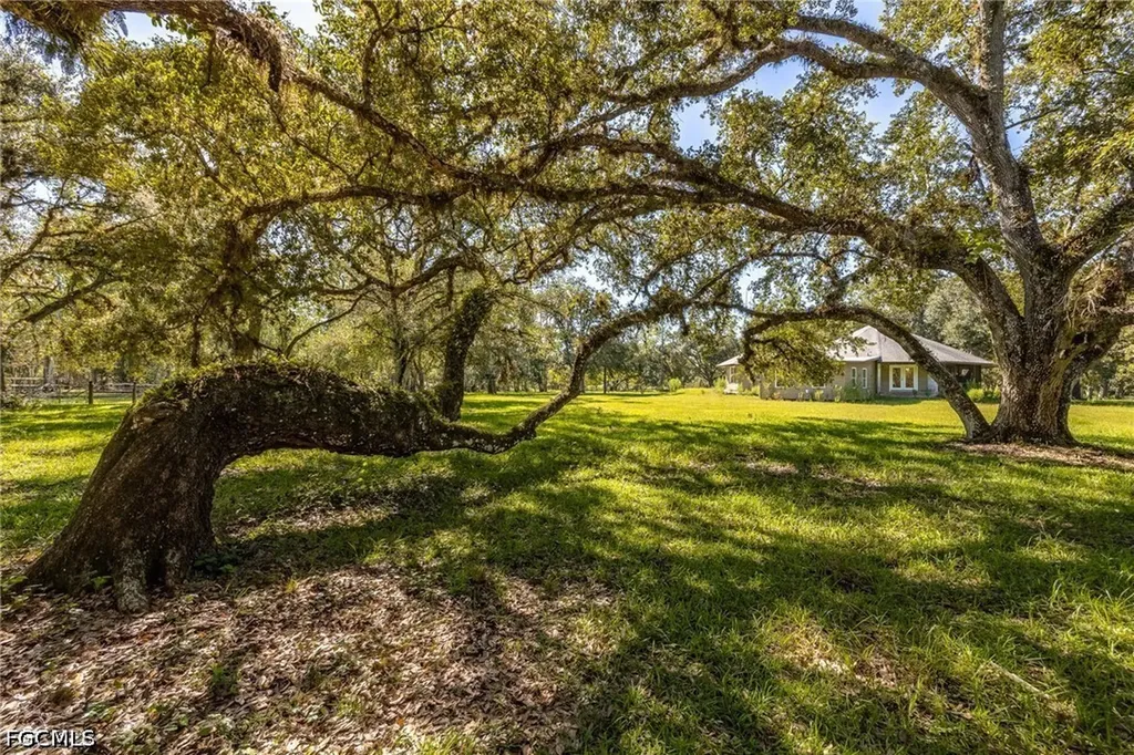 2348 Nine Mile Road Labelle FL 33935