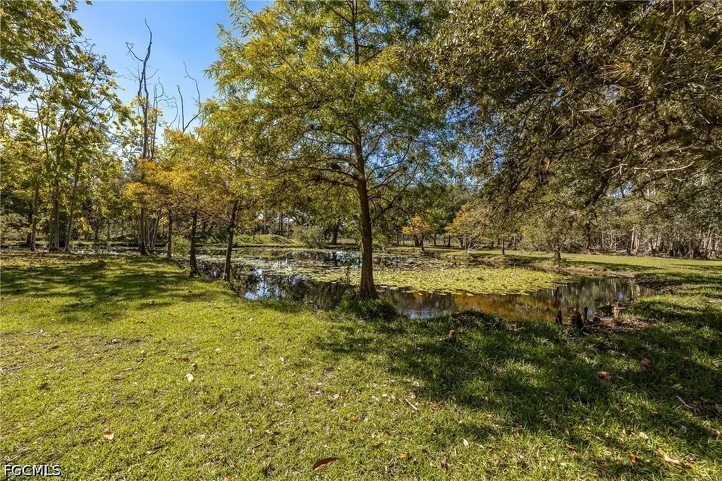 2348 Nine Mile Road Labelle FL 33935